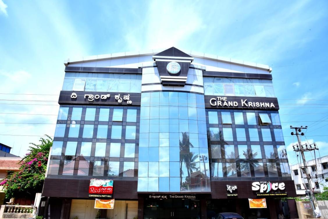 The Grand Krishna Luxury Hotel Chikmagalūr 外观 照片