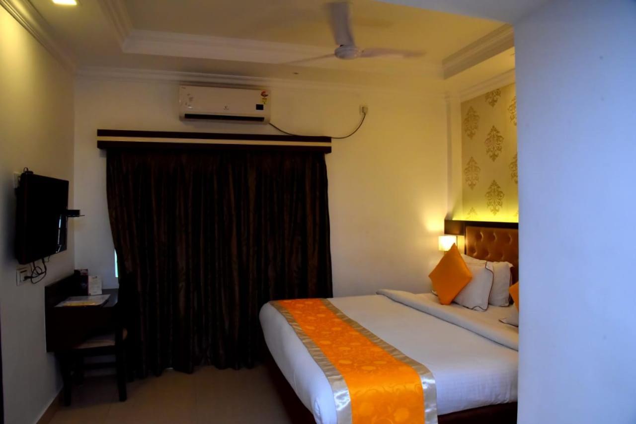 The Grand Krishna Luxury Hotel Chikmagalūr 外观 照片